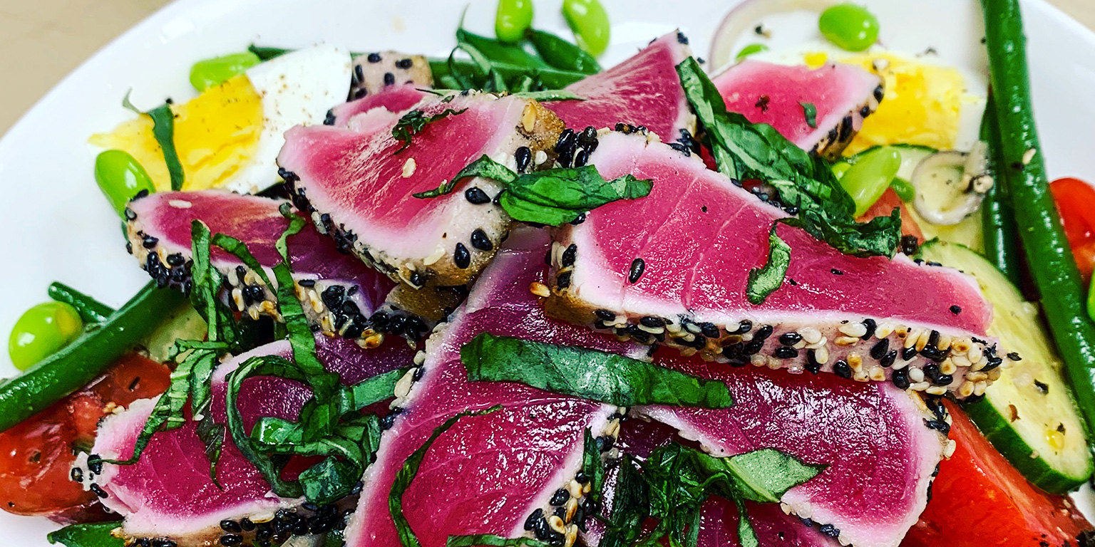 Sesame seared tuna Niçoise salad